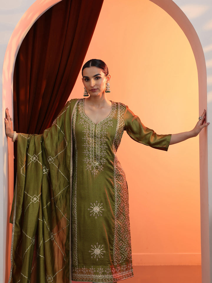 Green Embellished Chinon Straight Suit Set With Dupatta