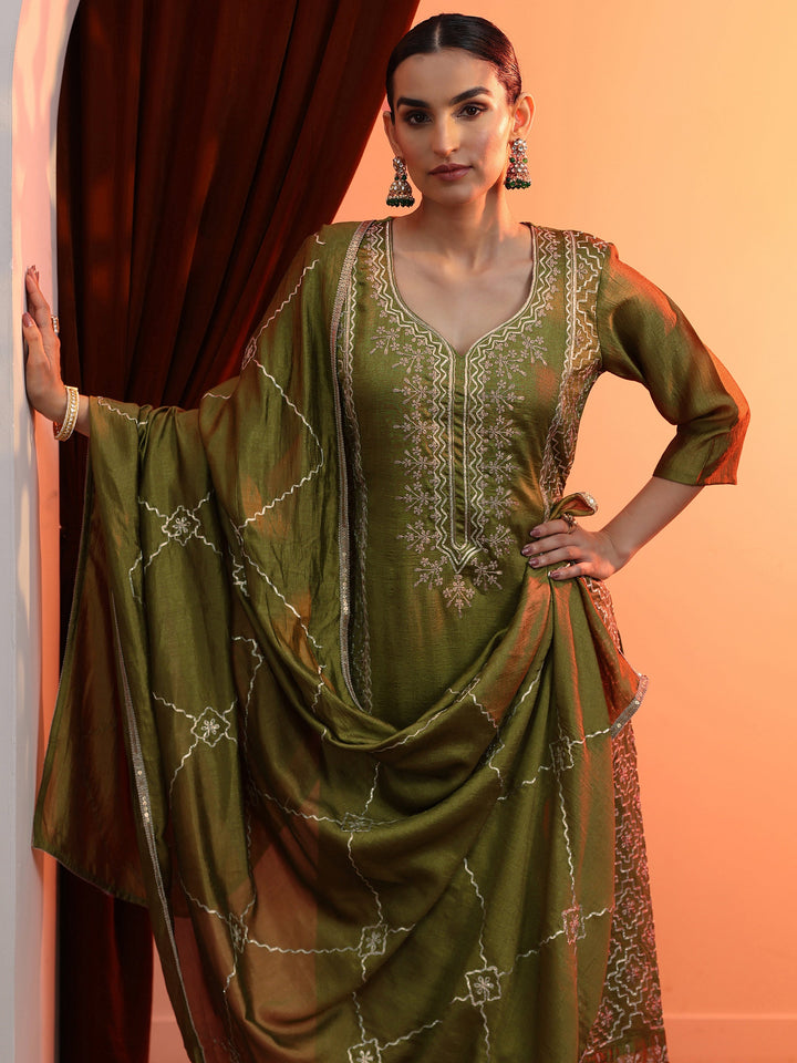 Green Embellished Chinon Straight Suit Set With Dupatta