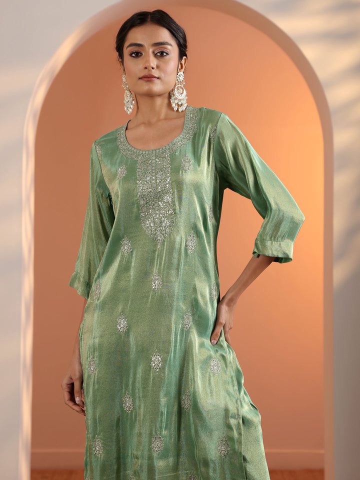 Green Embroidered Silk Blend Straight-Fit Suit Set With Dupatta