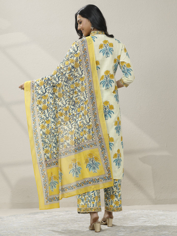 Off white Printed Cotton Straight Suit Set With Dupatta