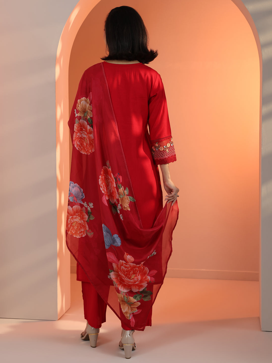 Red Embroidered Silk Blend Straight Suit Set With Dupatta
