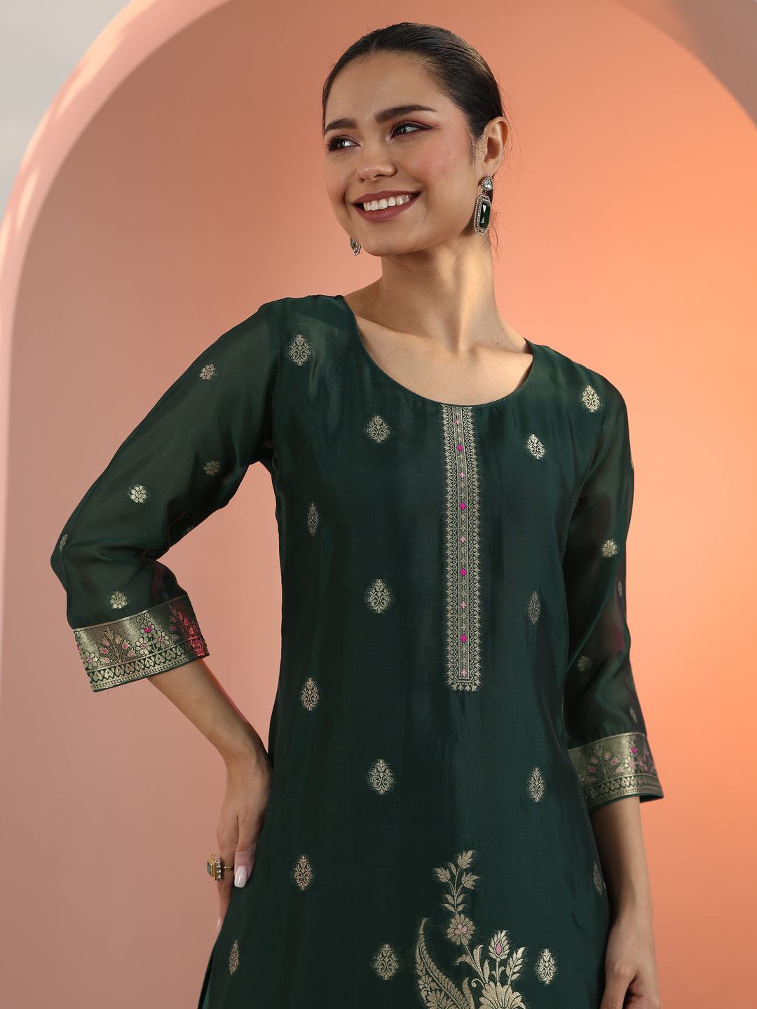 Green Woven Design Silk Blend Straight Suit Set With Dupatta