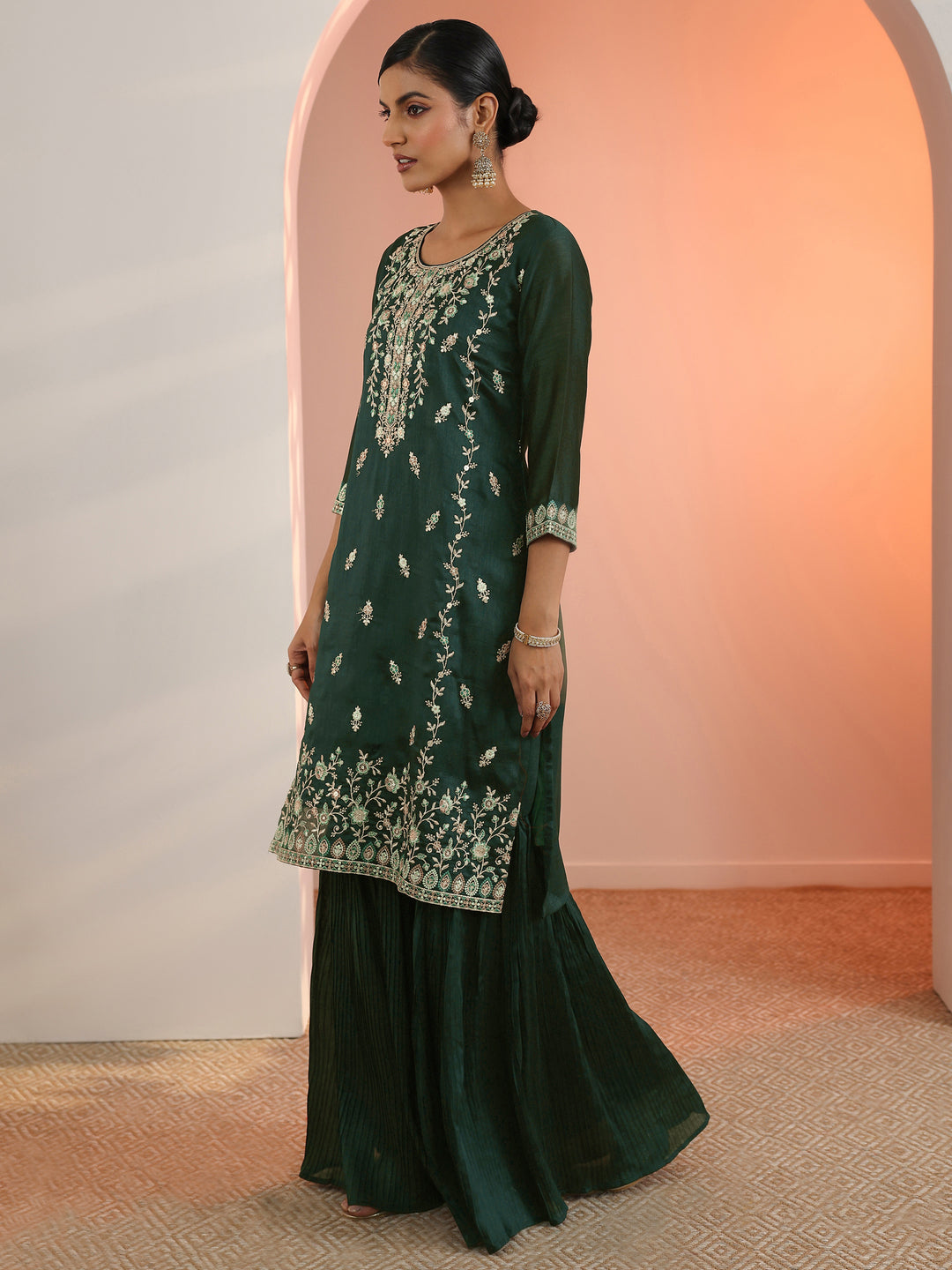 Green Embroidered Chinon Straight Suit Set With Dupatta