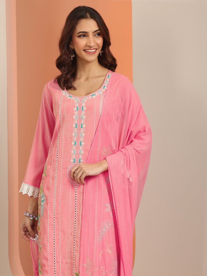 Peach Embroidered Silk Blend Straight Suit Set With Dupatta