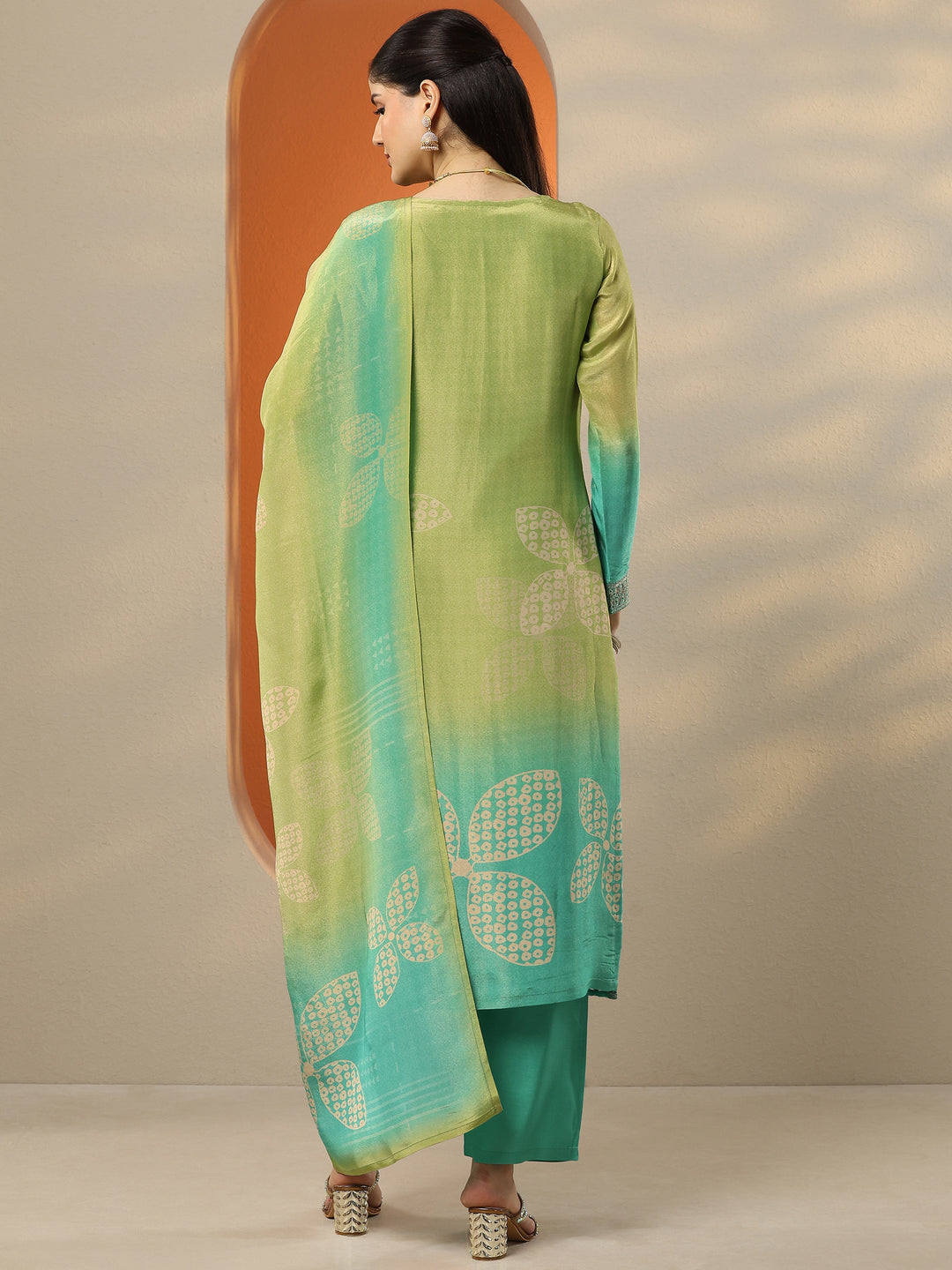 Green Embroidered Crepe Straight Suit Set With Dupatta