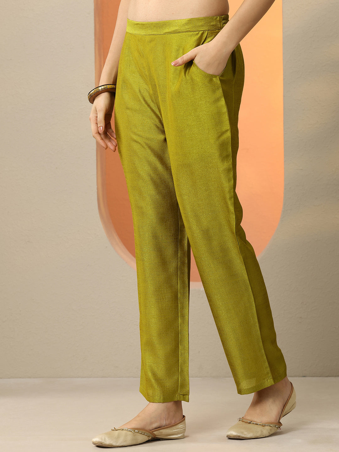 Green Embellished Silk Blend Anarkali Suit Set With Dupatta