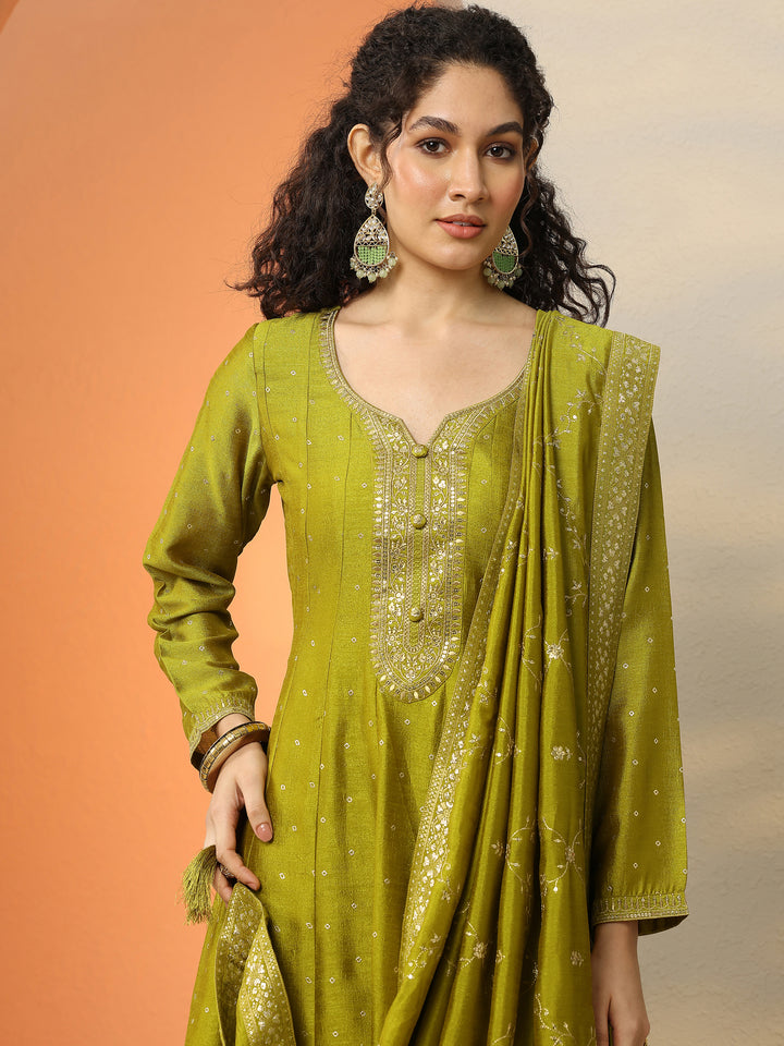 Green Embellished Silk Blend Anarkali Suit Set With Dupatta