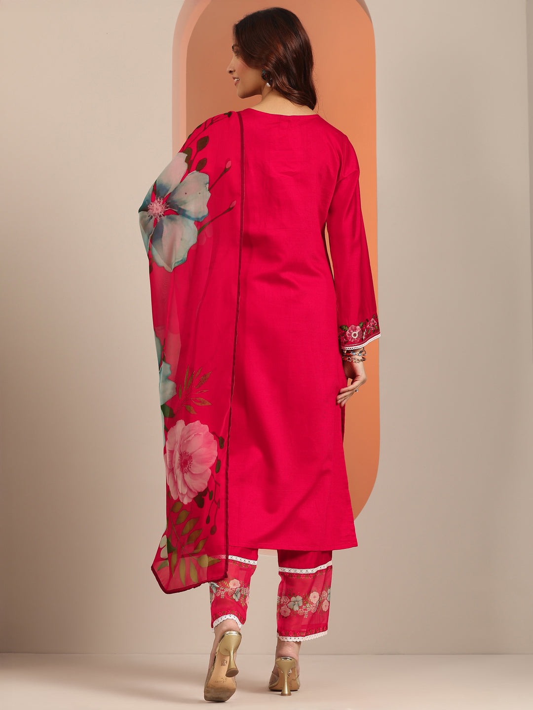 Red Embroidered Silk Blend Straight Suit Set With Dupatta