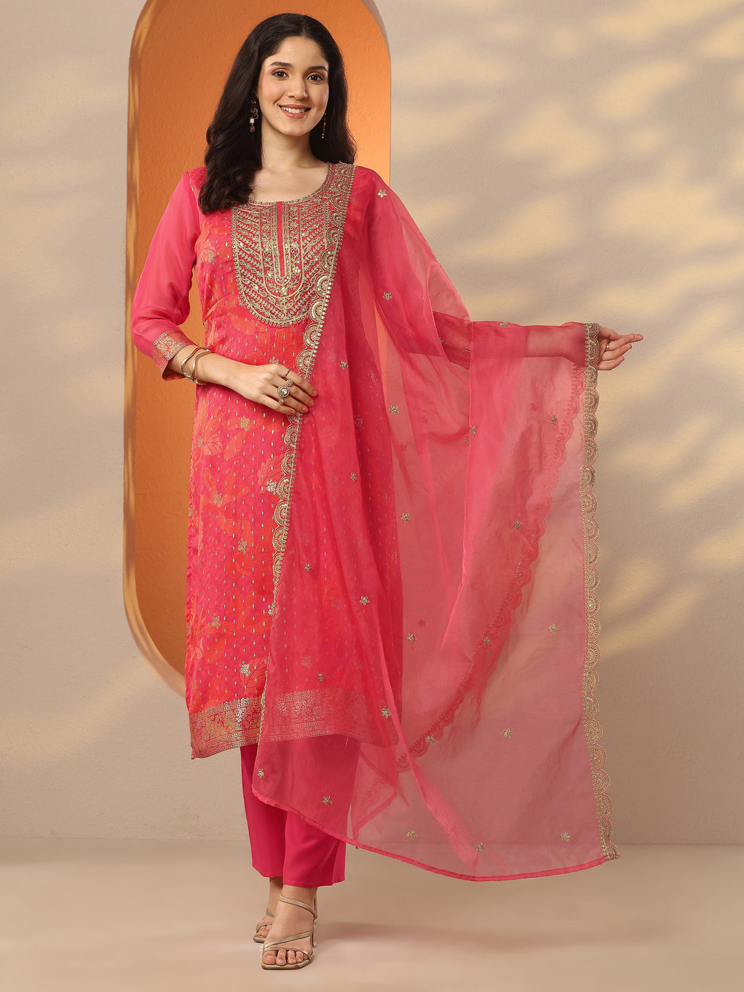 Pink Printed Silk Blend Straight Suit Set With Dupatta