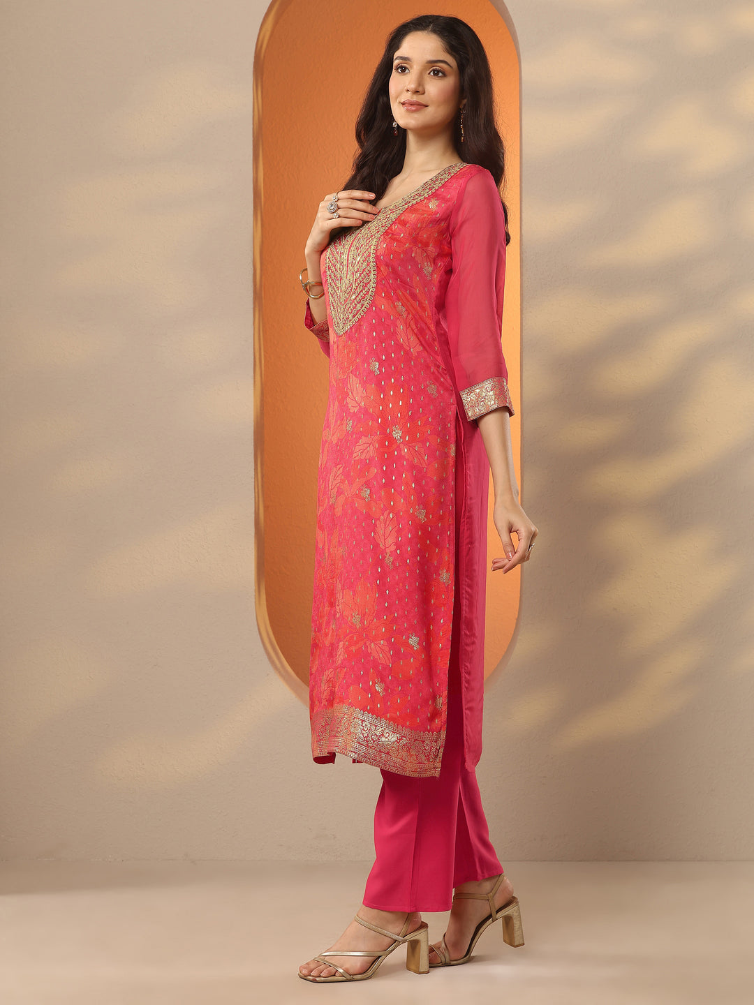 Pink Printed Silk Blend Straight Suit Set With Dupatta