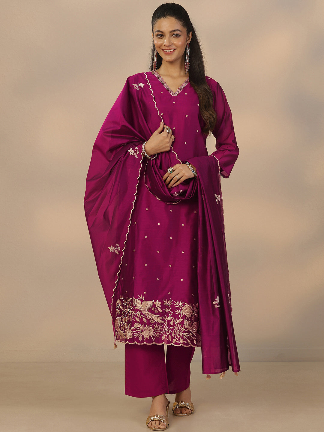 Magenta Embroidered Silk Blend Straight Suit Set With Dupatta