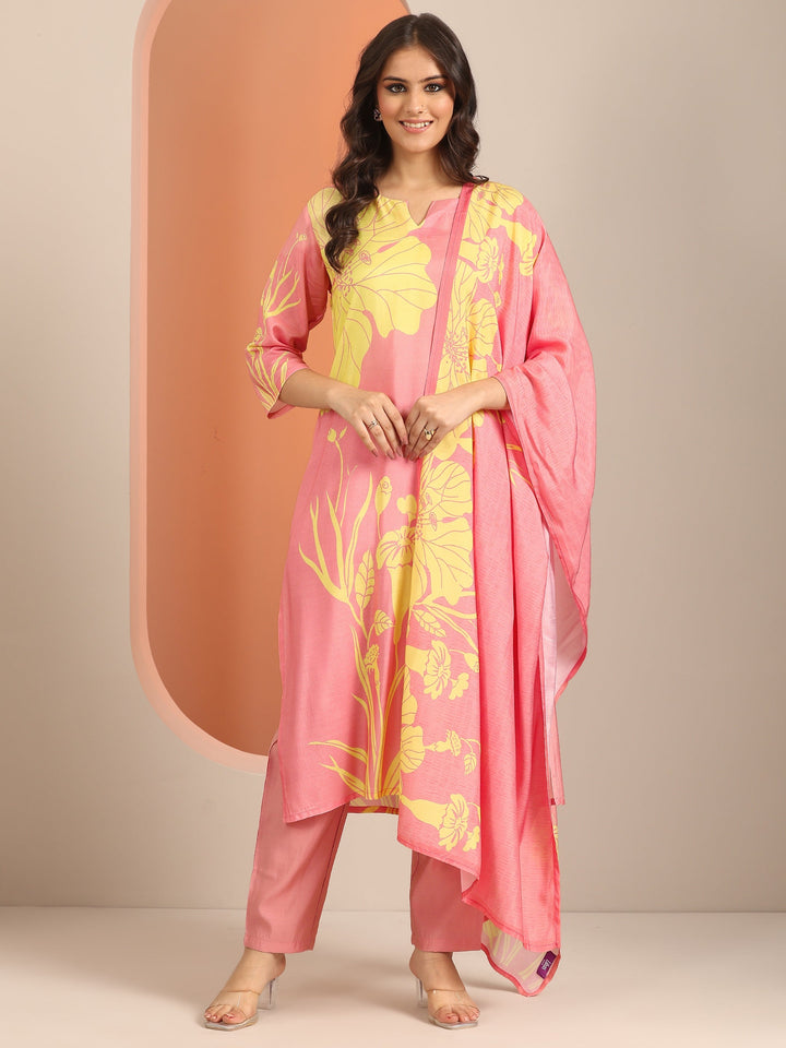 Peach Printed Muslin Straight Suit Set With Dupatta