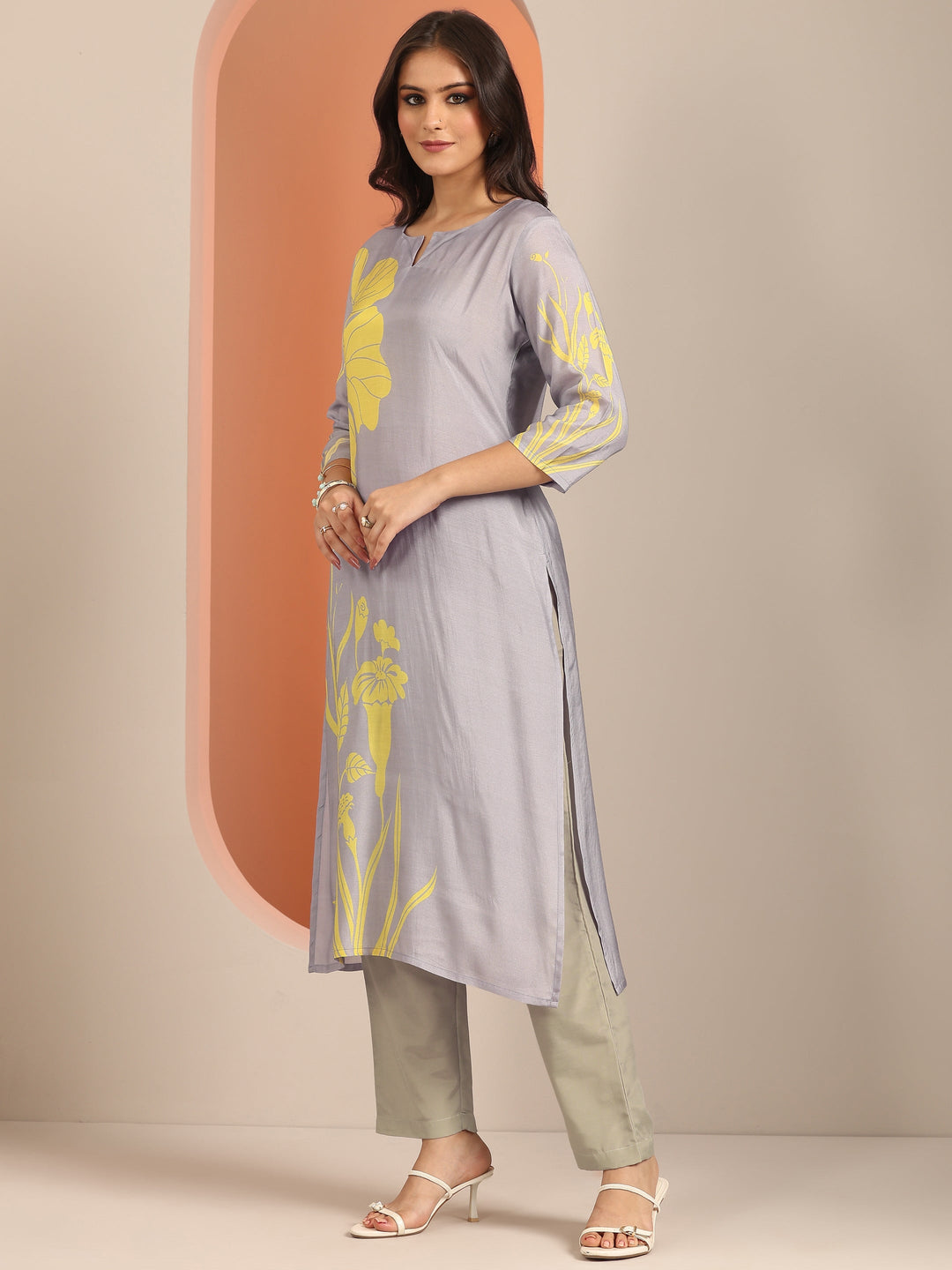 Grey Printed Muslin Straight Suit Set With Dupatta