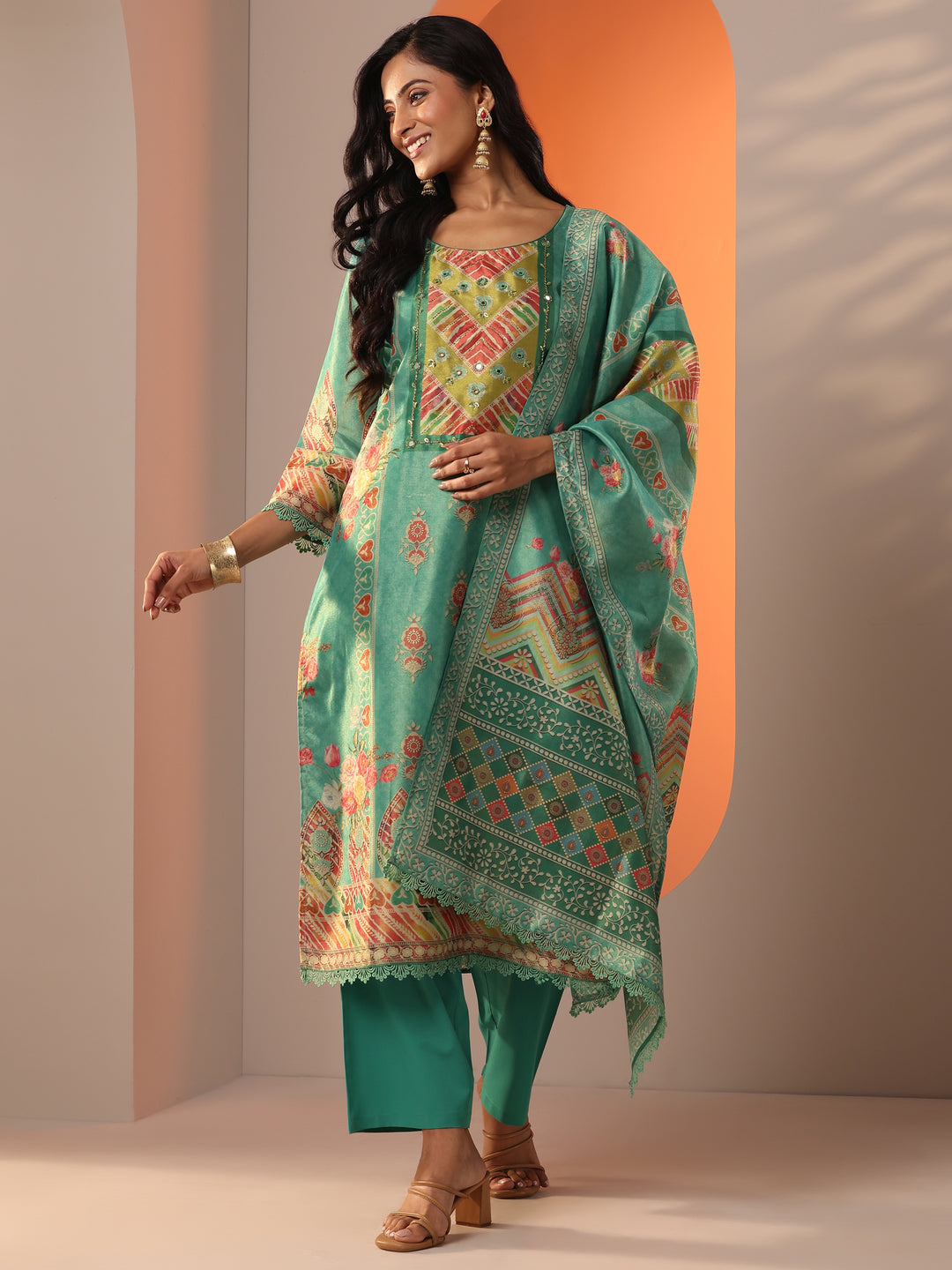 Green Embellished Silk Blend Straight Suit Set With Dupatta
