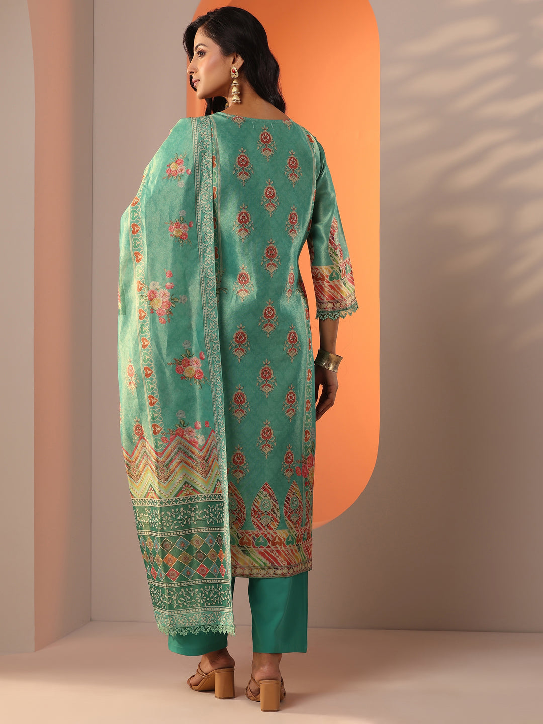 Green Embellished Silk Blend Straight Suit Set With Dupatta