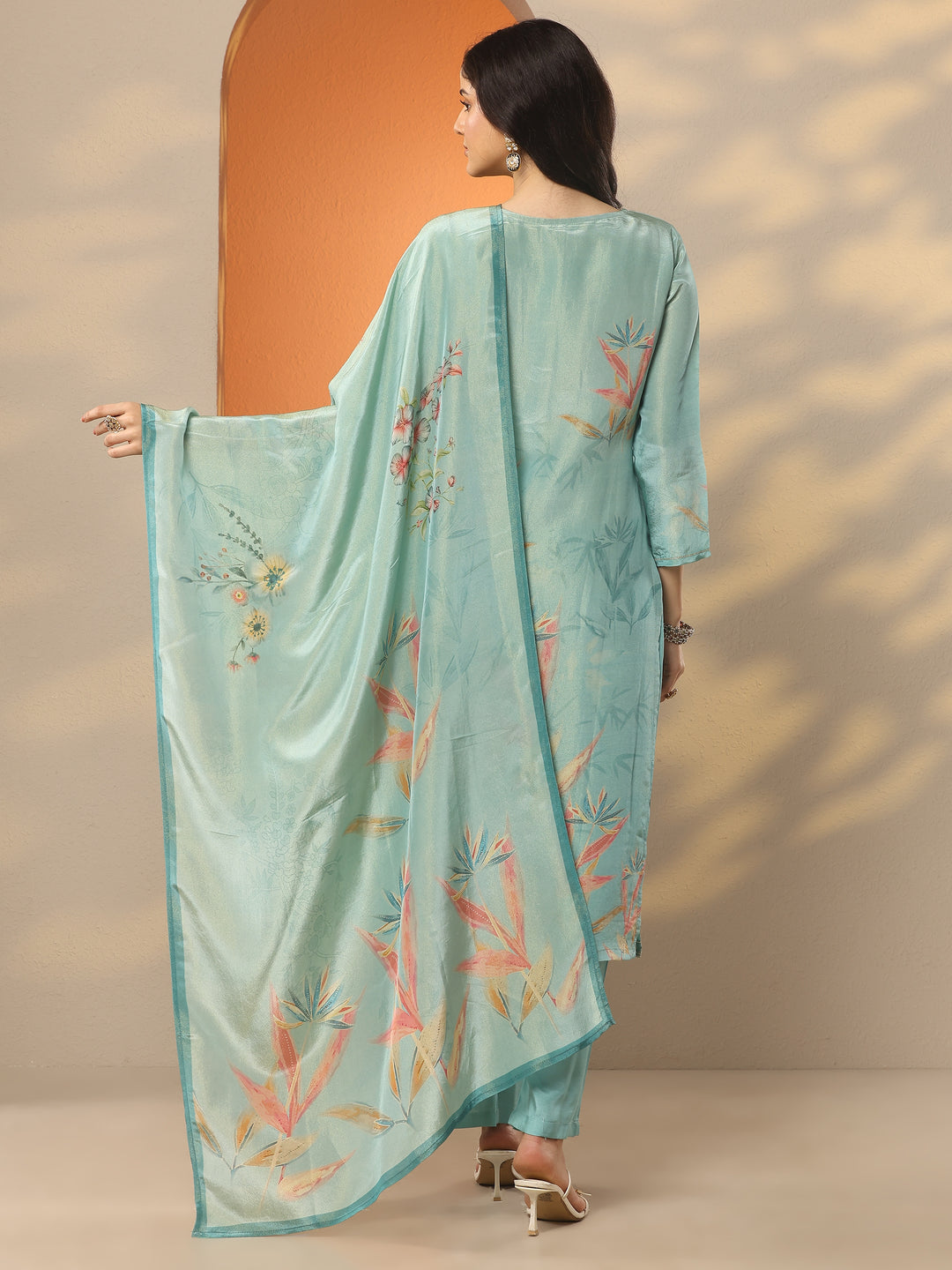 Green Printed Silk Blend Straight Suit Set With Dupatta