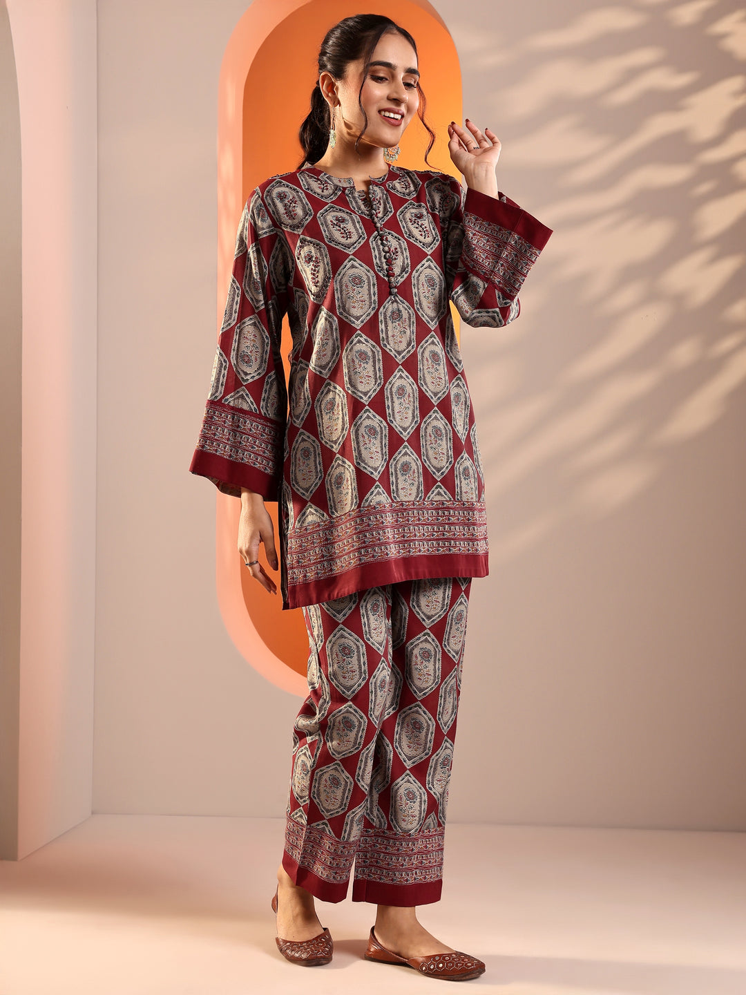 Red Embellished Silk Blend Straight Suit Set With Dupatta