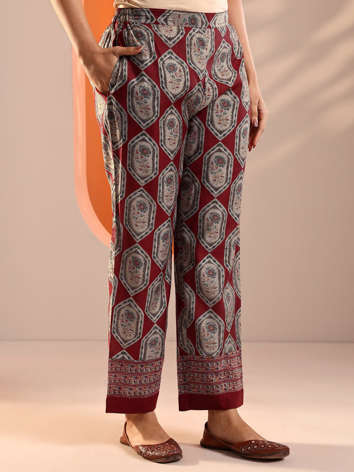 Red Embellished Silk Blend Straight Suit Set With Dupatta