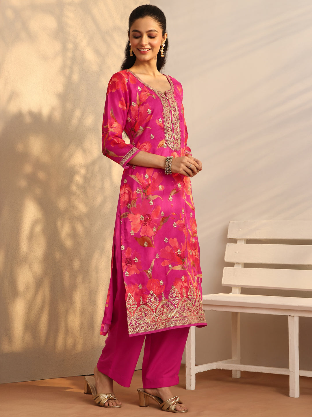 Pink Embroidered Silk Blend Straight Suit Set With Dupatta