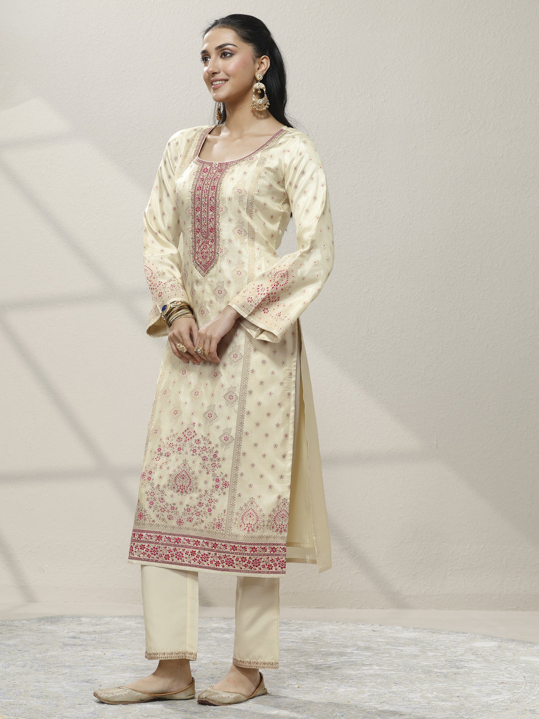 Off White Embroidered Silk blend Straight Suit Set With Dupatta