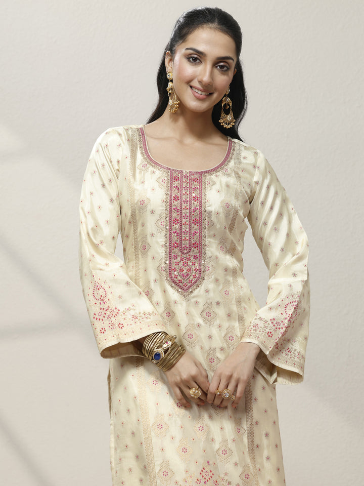 Off White Embroidered Silk blend Straight Suit Set With Dupatta