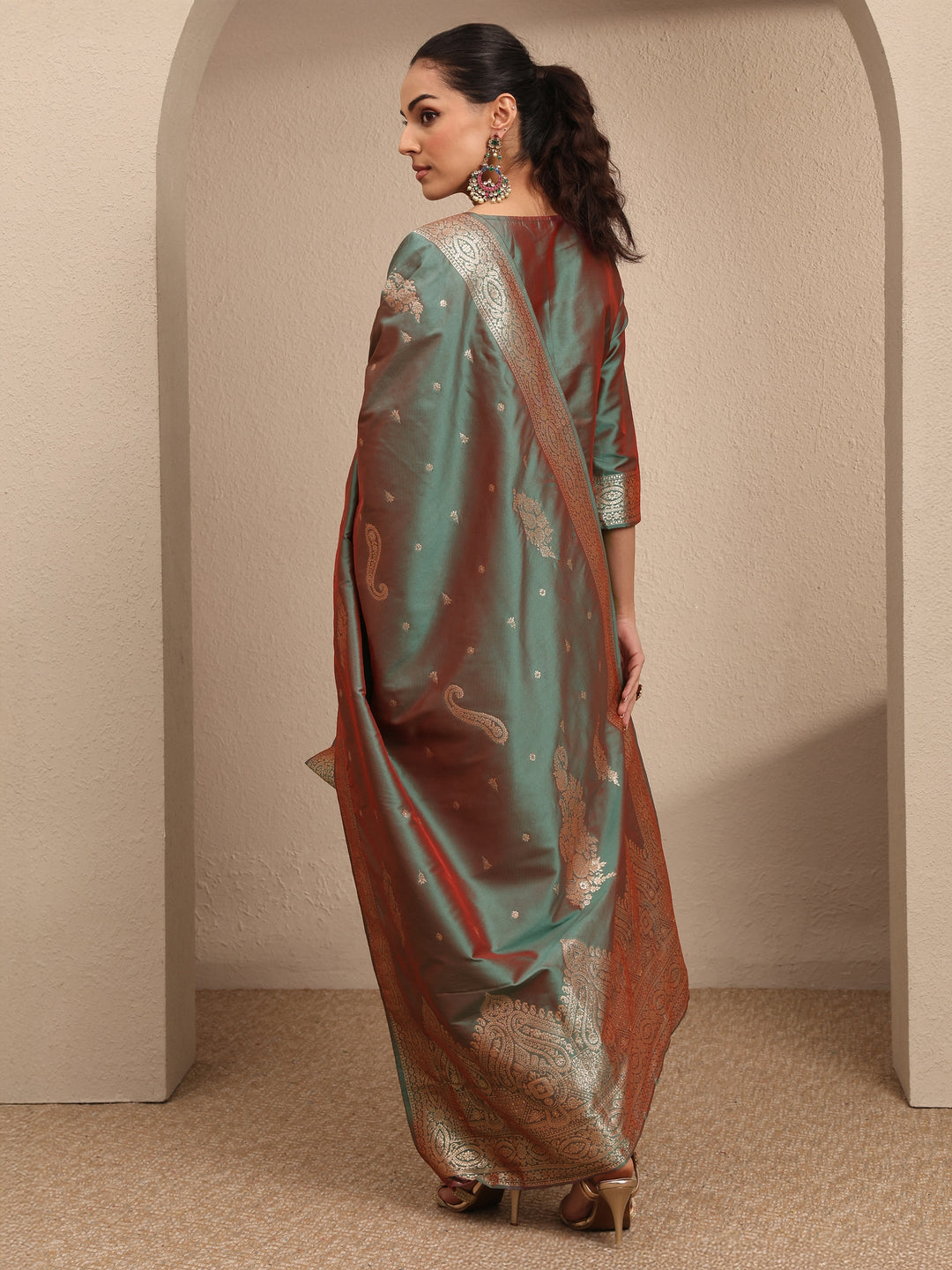 Green Woven Design Silk Blend Straight Suit Set With Dupatta