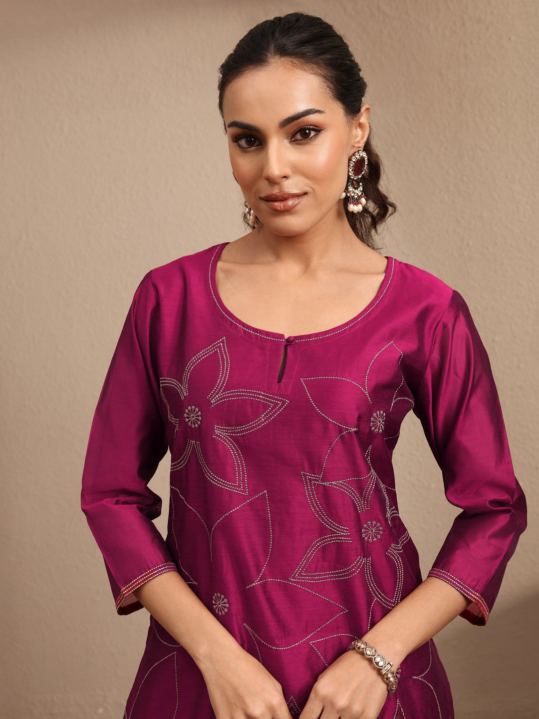 Magenta Embroidered Silk Blend Straight Suit Set With Dupatta