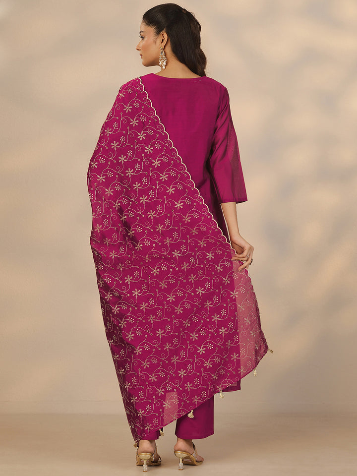 Magenta Embroidered Silk Blend Straight Suit Set With Dupatta