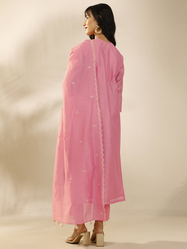 Peach Embroidered Silk Blend Straight Suit Set With Dupatta