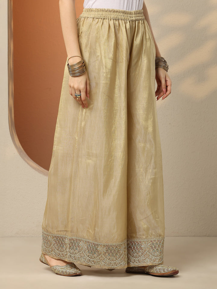 Libas Art Green Embroidered Organza Straight Suit Set With Dupatta