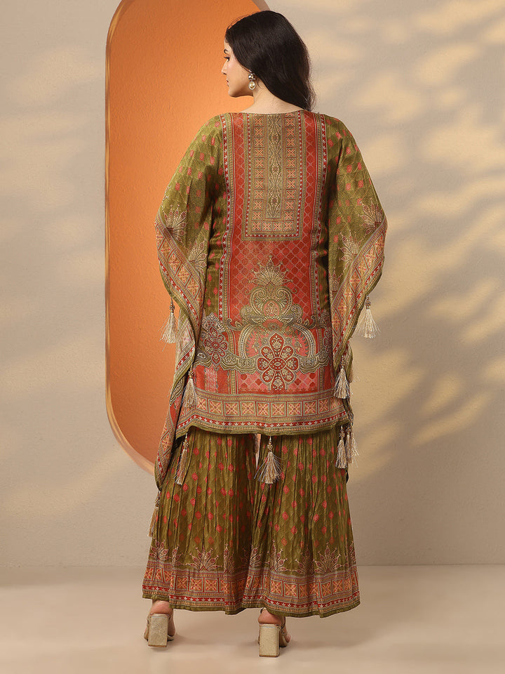 Green Printed Silk Blend Straight Kurta Set