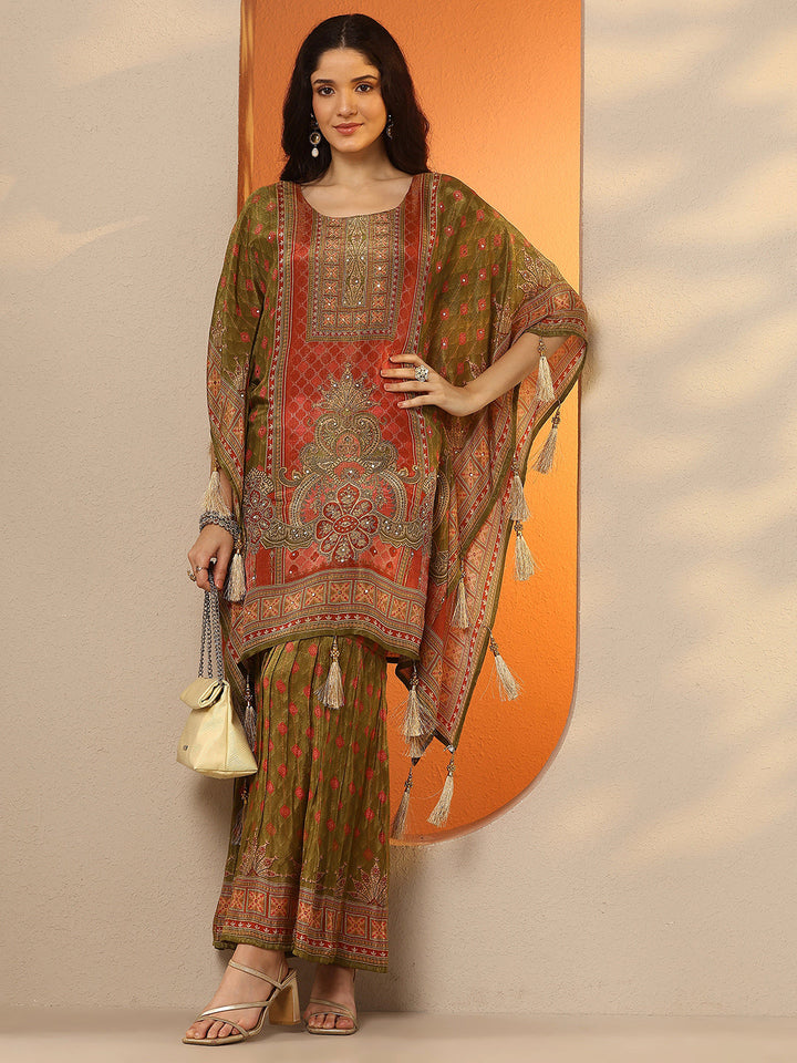 Green Printed Silk Blend Straight Kurta Set