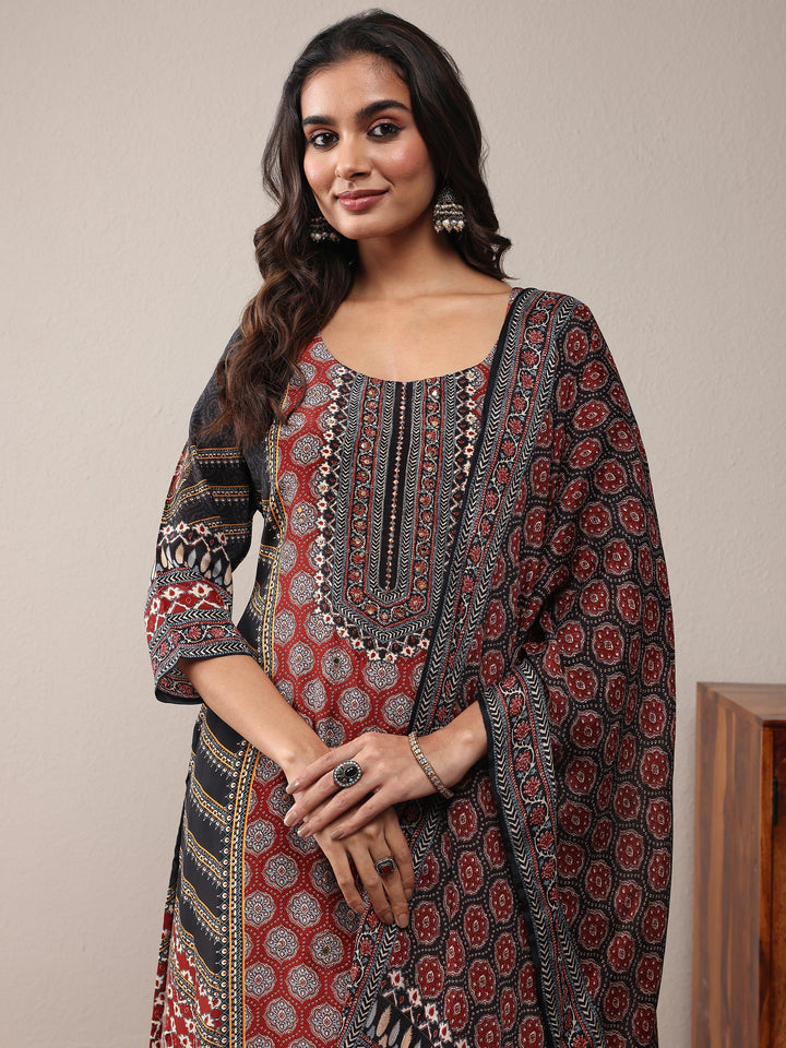 Rust Printed Silk Blend Straight Suit Set With Dupatta