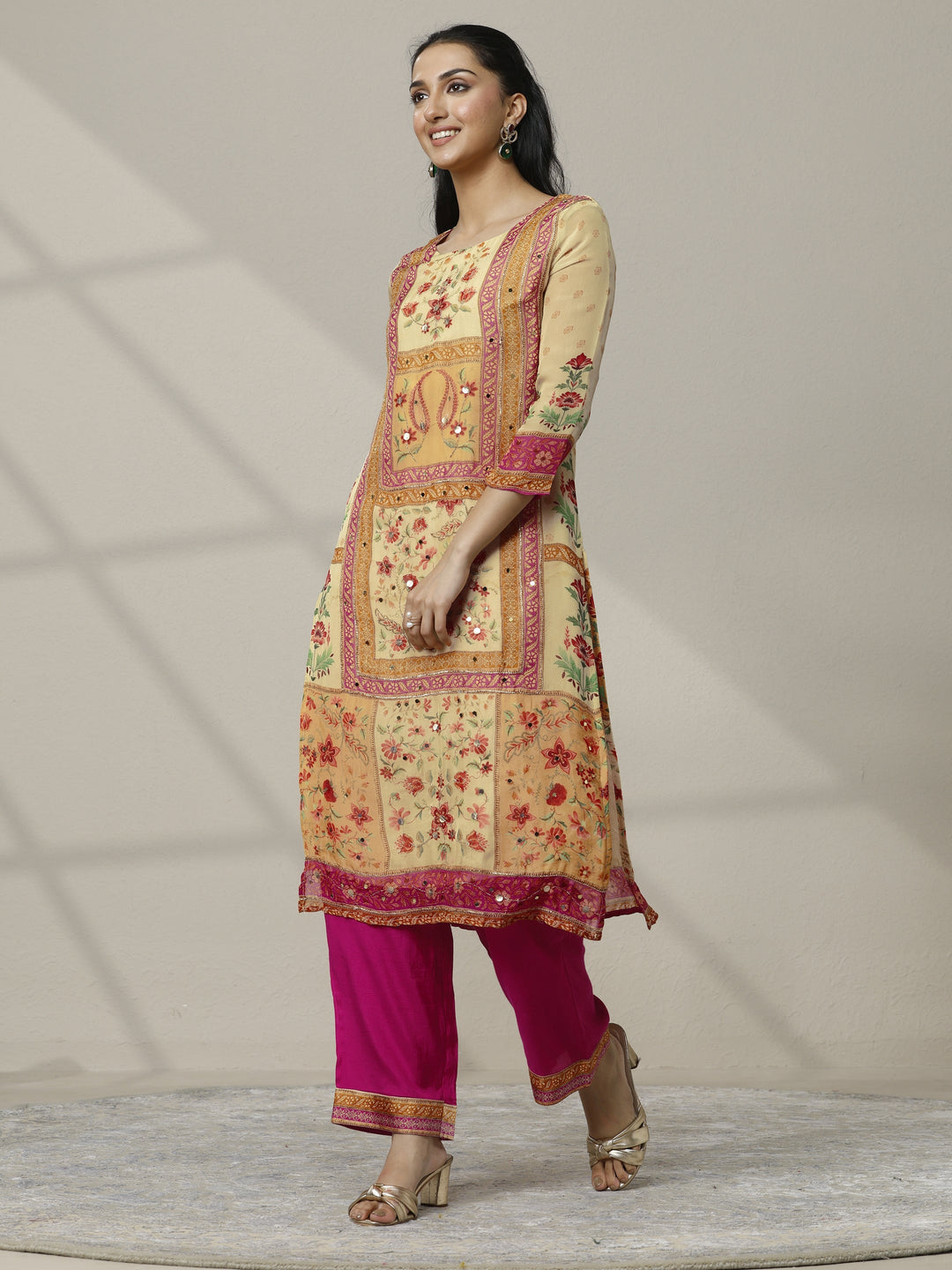 Cream Printed Organza Straight Suit Set With Dupatta