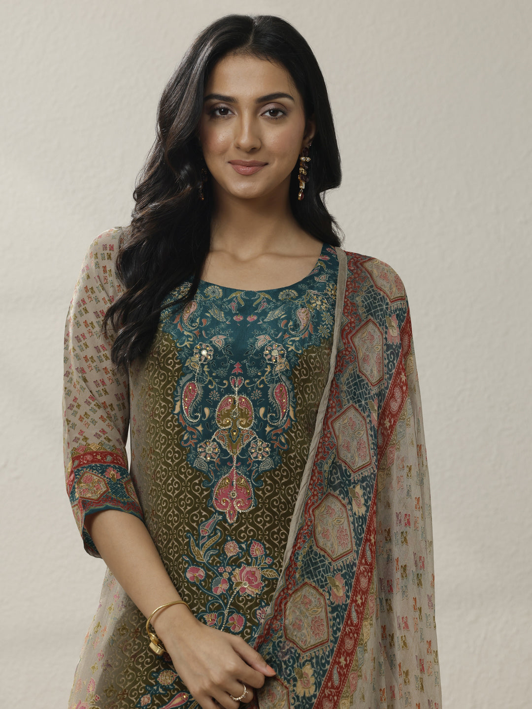 Grey Printed Muslin Straight Suit Set With Dupatta