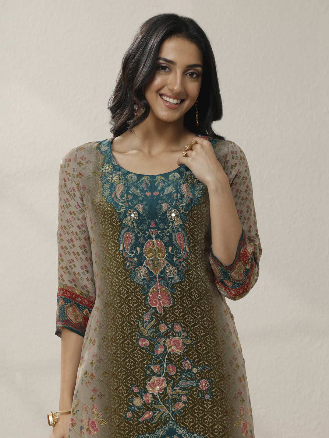 Grey Printed Muslin Straight Suit Set With Dupatta