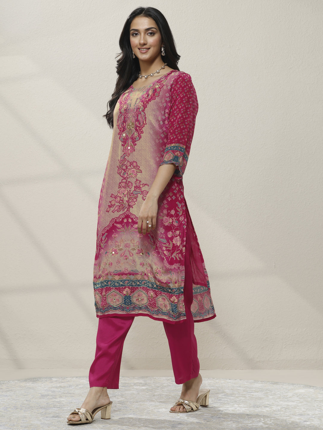 Pink Printed Muslin Straight Suit Set With Dupatta