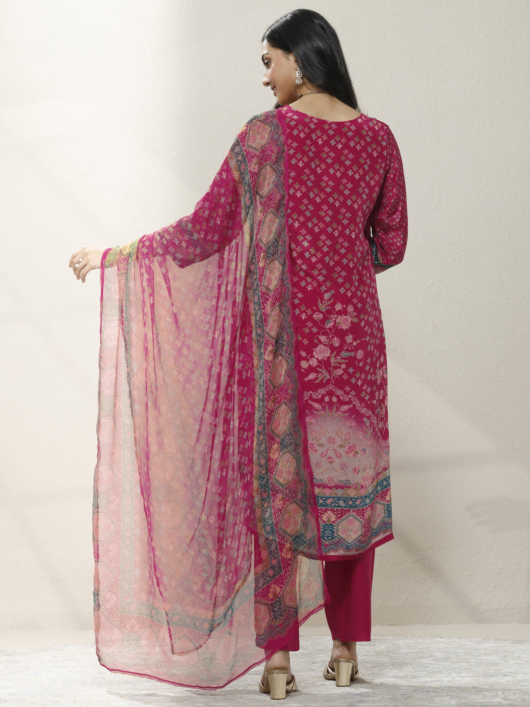 Pink Printed Muslin Straight Suit Set With Dupatta