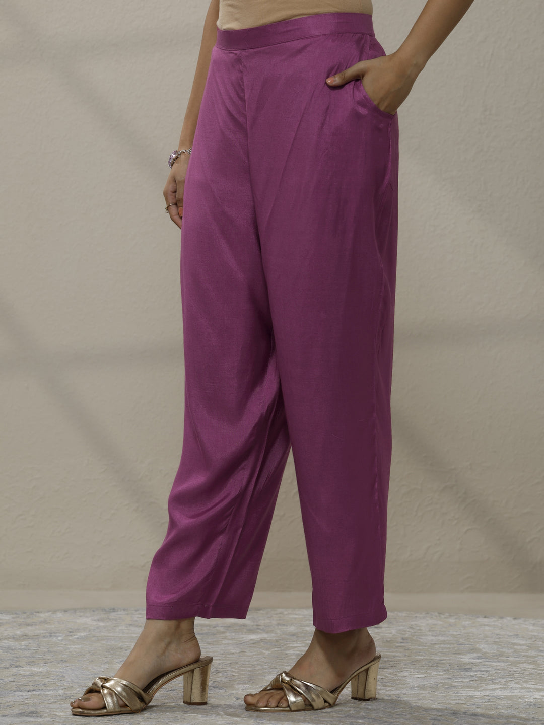 Mauve Printed Silk Blend Straight Suit Set With Dupatta