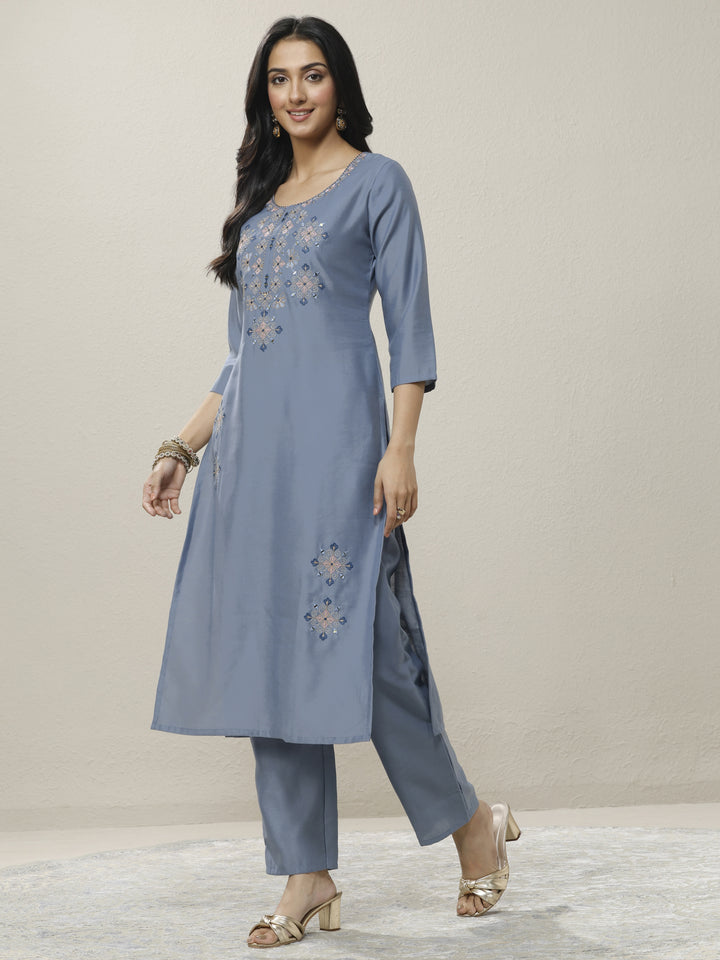 Blue Embellished Silk blend Straight Suit Set With Dupatta