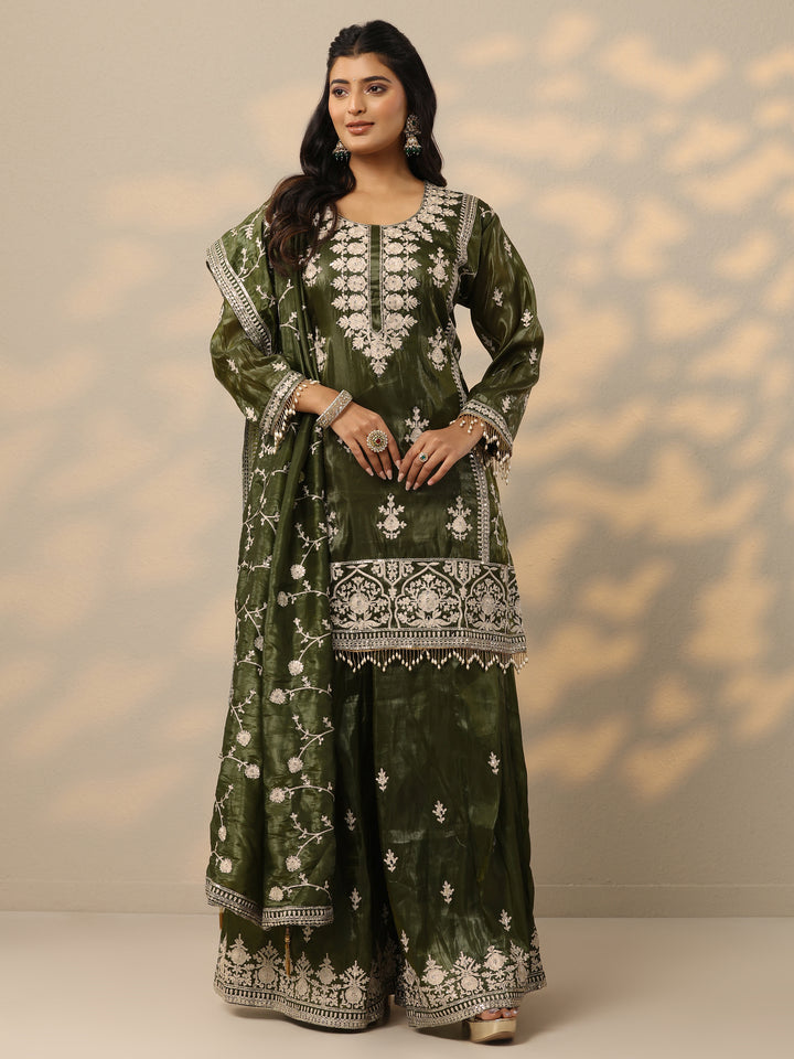 Libas Art Green Embroidered Organza Straight Suit Set With Dupatta