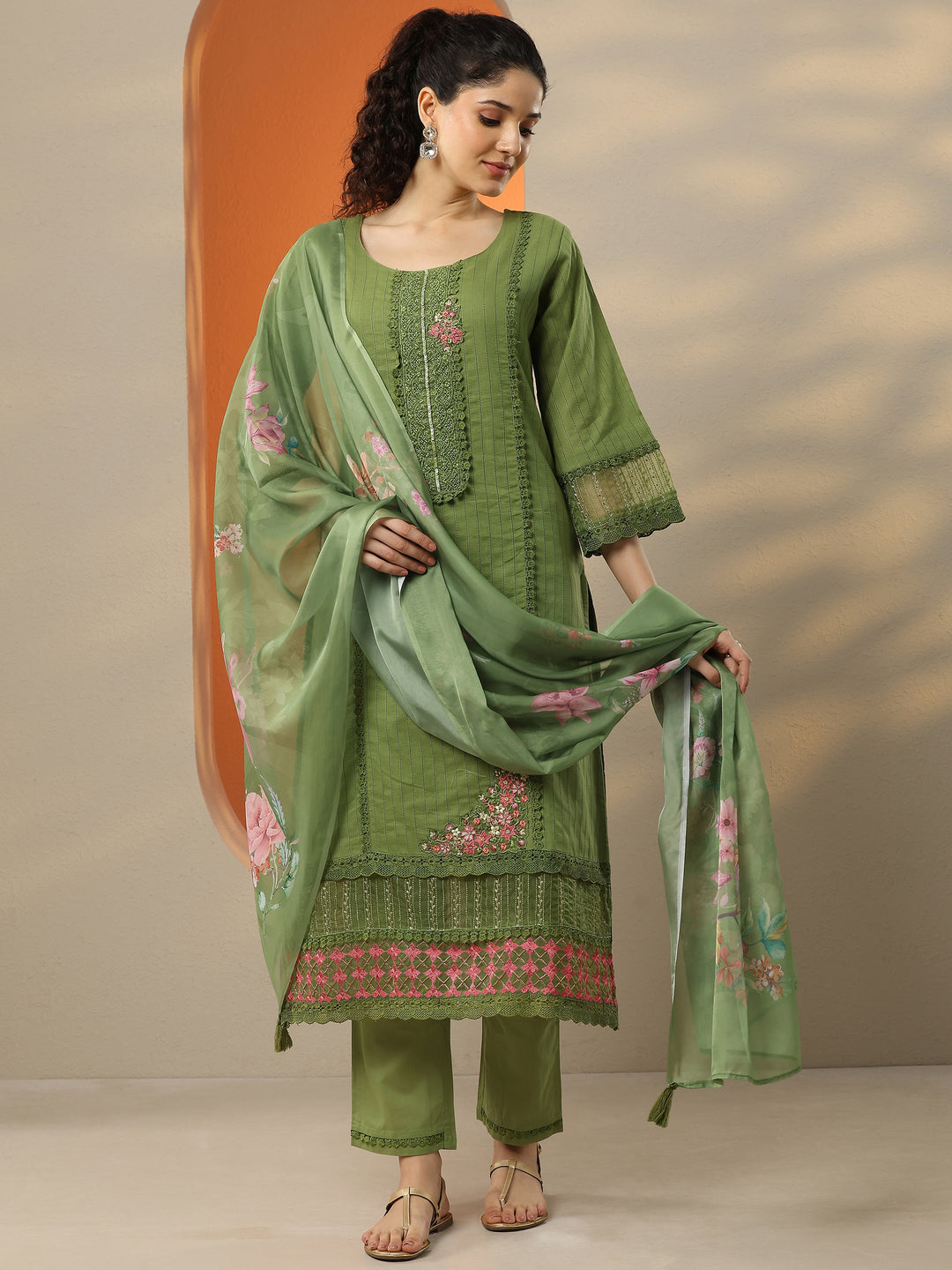 Green Embroidered Cotton Straight Suit Set With Dupatta