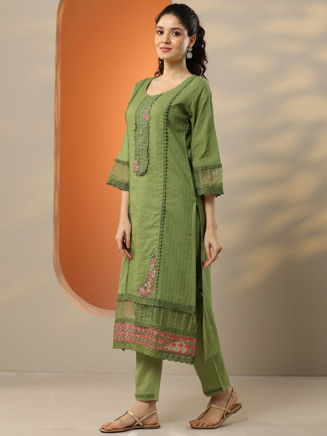 Green Embroidered Cotton Straight Suit Set With Dupatta
