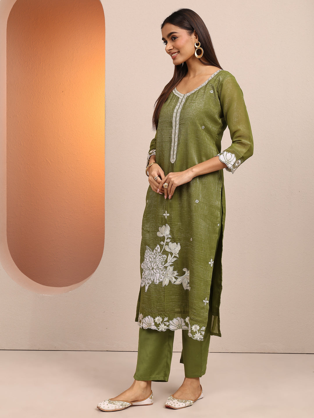 Green Embroidered Chinon Straight Suit Set With Dupatta