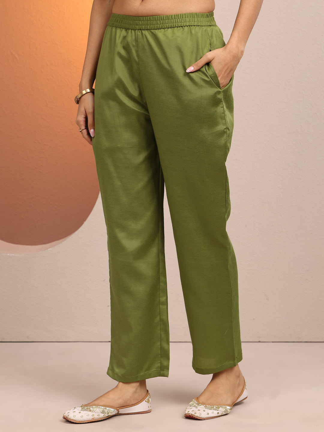 Green Embroidered Chinon Straight Suit Set With Dupatta