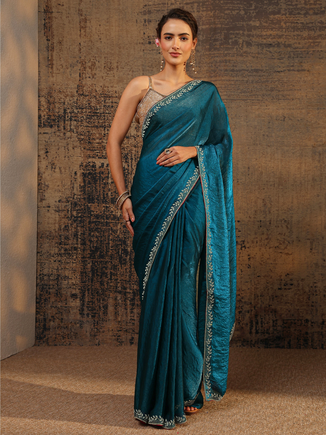Blue Solid Satin Saree With Unstitched Blouse Piece