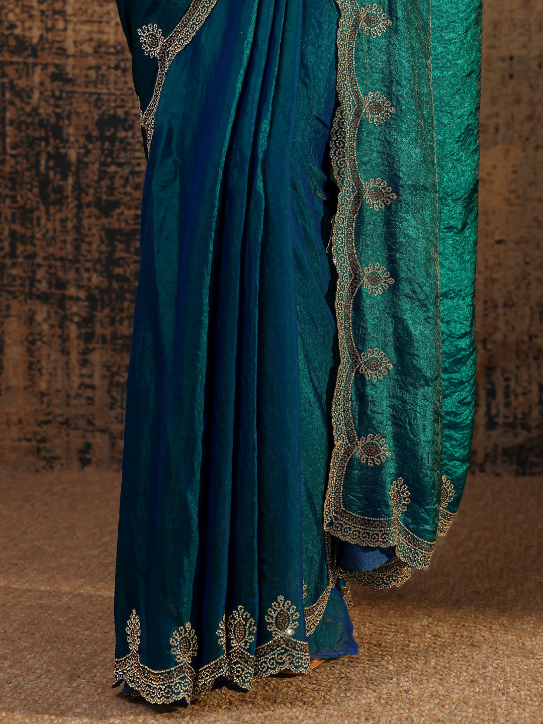 Blue Solid Satin Saree With Unstitched Blouse Piece