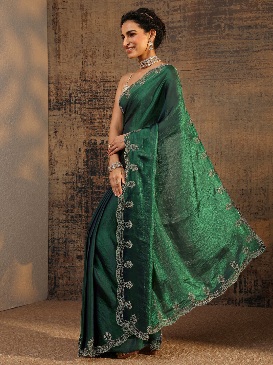 Green Solid Satin Saree With Unstitched Blouse Piece