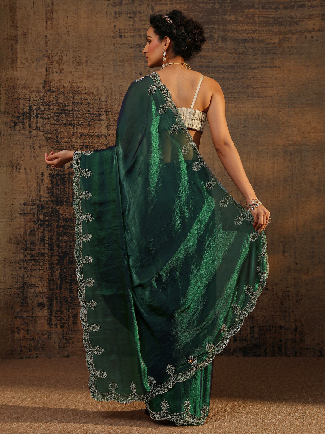 Green Solid Satin Saree With Unstitched Blouse Piece