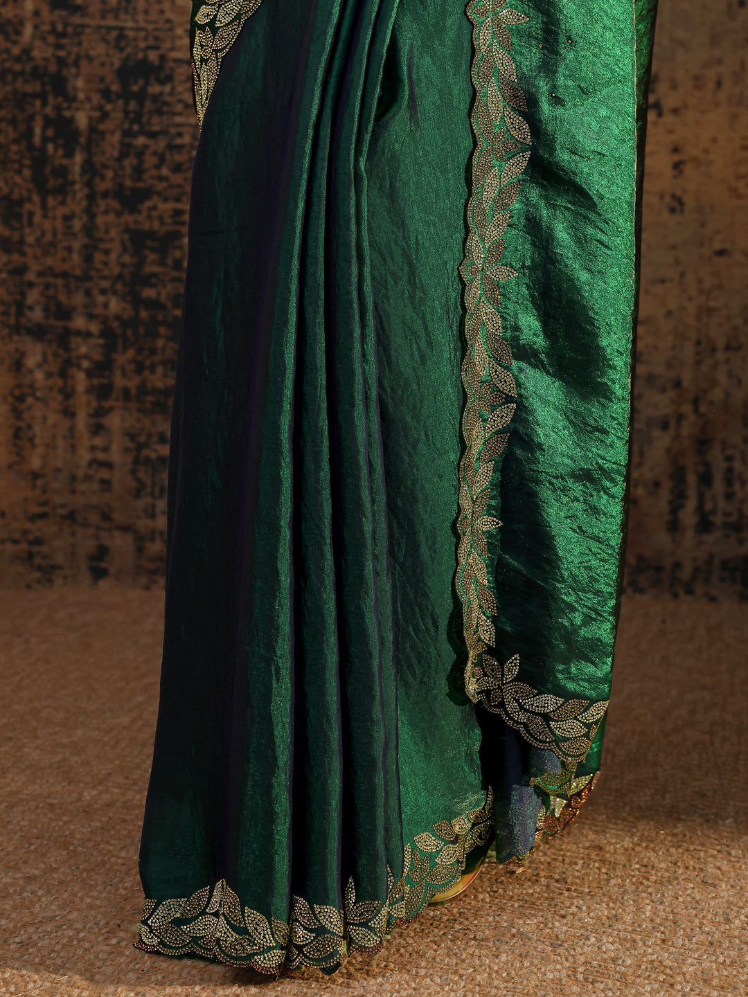 Green Solid Satin Saree With Unstitched Blouse Piece